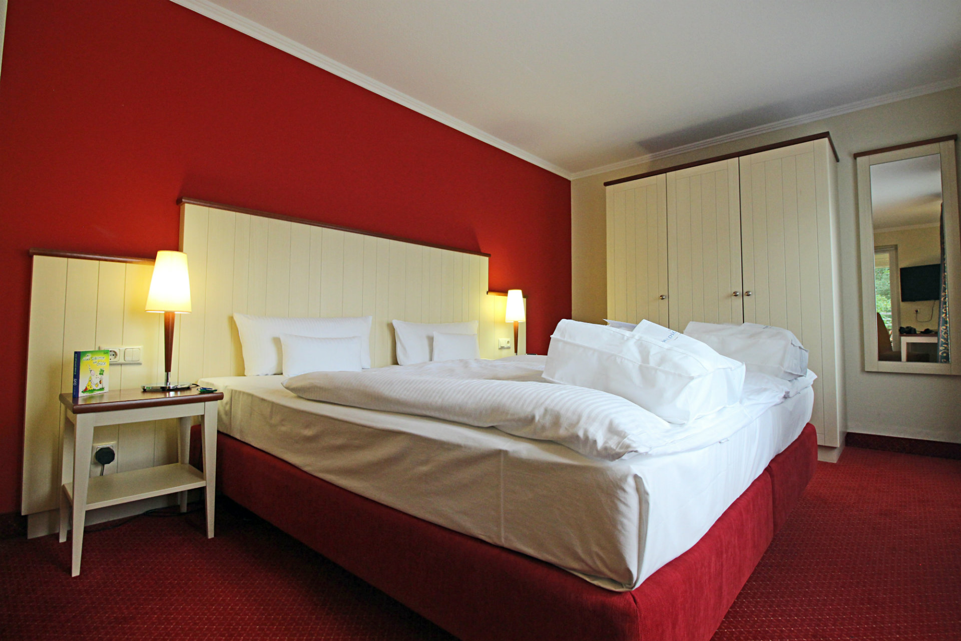 Hotelzimmer Suite Bett